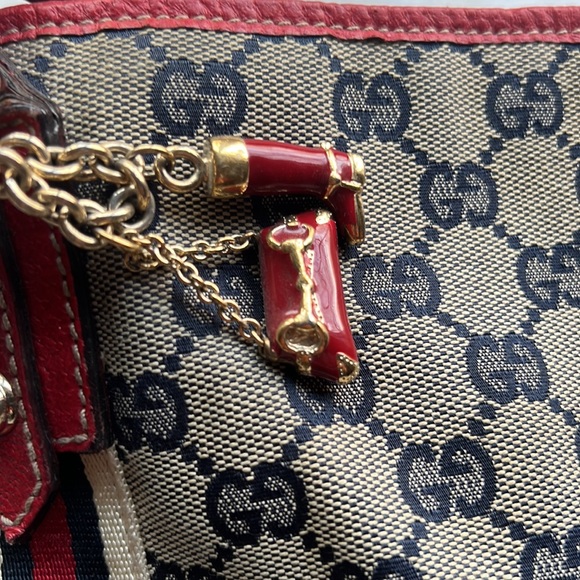 GUCCI Crossbody- Rare Edition - Picture 2 of 9